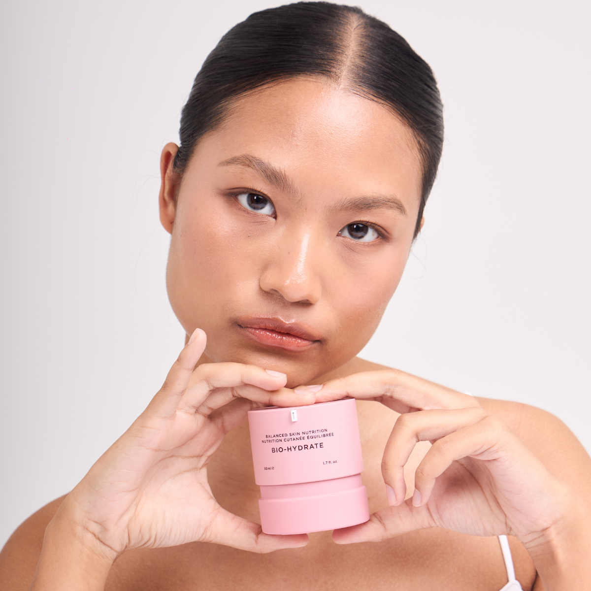 BIO-HYDRATE — มอยส์เจอไรเซอร์เนื้อบางเบา เพื่อเติมความชุ่มชื้น ปรับสมดุล และฟื้นบำรุงผิวให้ดูสุขภาพดี
